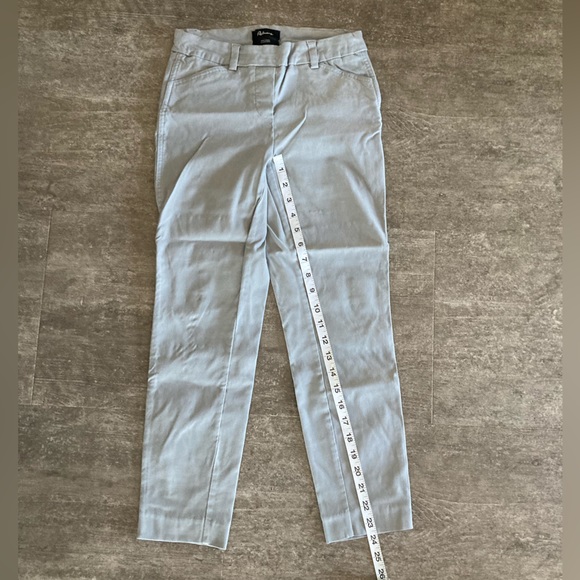 Reitmans Iconic Pants - Size 2 Petite - Picture 3 of 6